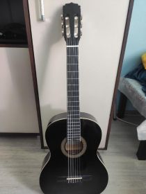 Gitara klasyczna czarna