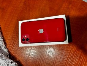 iPhone 11 64gb Czerwony