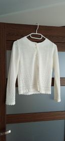 Sweterek biały rozmiar 134