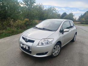 Toyota Auris 1.4d4 pilna sprzedaż