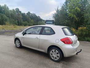 Toyota Auris 1.4d4 pilna sprzedaż