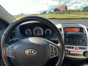 KIA Ceed 2007 2.0 bogate wyposażenie