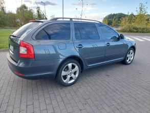 Skoda Octavia 2 kombi 1,4 tsi 122KM zarej.niski przebieg...