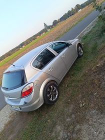 Opel Astra H