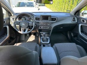 Sprzedam KIA CEED 2018 przebieg 65 200 km.