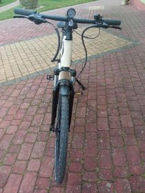Skuter Suzuki ue 125