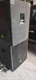 Subwoofery subbas 2szt Behringer Stx pasywne 18