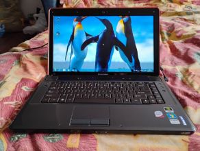 Laptop Lenovo Ideapad Y550