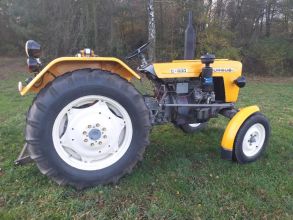 Sprzedam ursusa c330 zarejestrowany