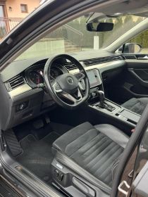 Sprzedam Volkswagen Passat 2.0 TDI SCR DSG7 Elegance Lift...