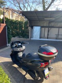 Suzuki Burgman 650