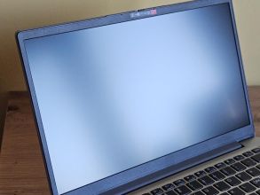 Nowy laptop Lenovo