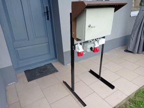 Rozdzielnia skrzynka budowlana 400/230V 5P, nowe gniazda...