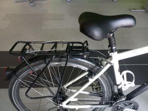 Rower Trekingowy , rozmiar ramy M , Koła 28 , przerzutki...