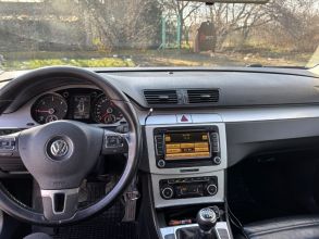 Volkswagen Passat b6 2010r