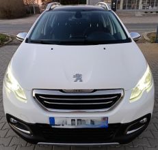 Peugeot 2008 wersja Allure panorama