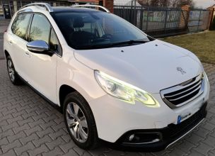 Peugeot 2008 wersja Allure panorama