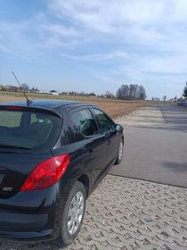Sprzedam Peugeot 207
