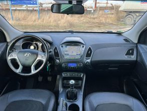 Hyundai ix35 1.6 BENZYNA Klimatronik Navi Ledy Kamera Xenon
