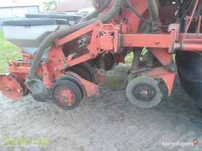 Siewnik talerzowy, pneumatyczny do kukurydzy Kuhn Planter 2