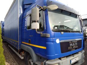Syndyk sprzeda samochód ciężarowy MAN TRUCK TGL 8. 220...