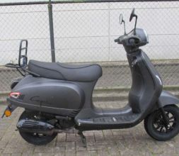 Skuter Santini Capri