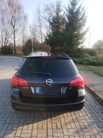 Okazja! Opel Astra J- 2011r. Na sprzedaż
