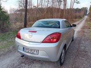 Sprzedam Opla Tigrę cabrio