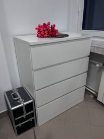 Komoda ikea malm