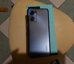 Sprzedam oppo Reno 7 5g 8+8 GB 256 GB 6,43 5g NFC 6,43