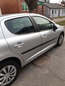 Peugot 207