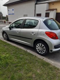 Peugot 207
