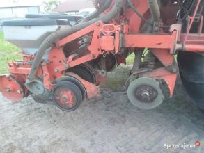 Siewnik talerzowy, pneumatyczny do kukurydzy Kuhn Planter 2