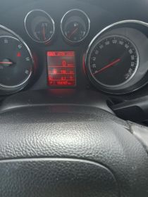 Opel Insignia 2.0