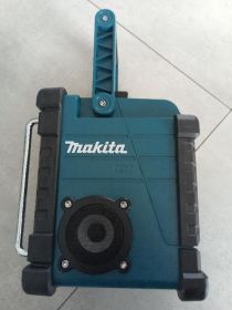 radio Makita dmr116