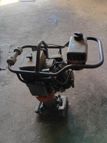 Skoczek JCB Vibromax
