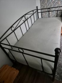 Sprzedam łóżko 90/200