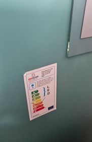 Lustro LED 100x80 cm – duże, eleganckie, podświetlane