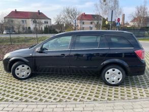 Sprzedam Opla Astrę h 2005 rok 1,6 benzyna