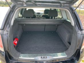 Sprzedam Opla Astrę h 2005 rok 1,6 benzyna
