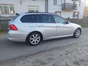 Bmw 318 D touring LIFT 2010 2,0 DIESEL 143KM PL..polecam
