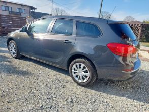 Opel Astra J SPORTS TOURER LIFT 1,6 cdti 2015 polecam...