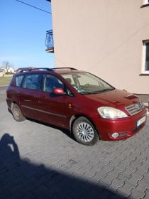 Sprzedam Toyota Avensis Verso