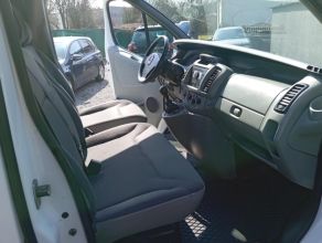 Śliczne/Vivaro/Lift/2.5/CDTI/Sanitarka/Zarejestro wany/
