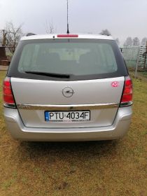 Opel fafira