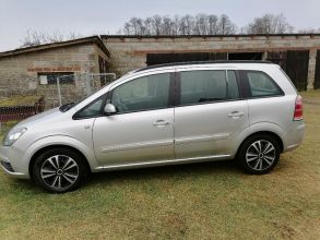 Opel fafira