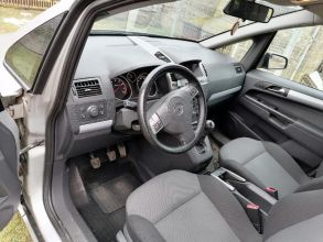 Opel fafira