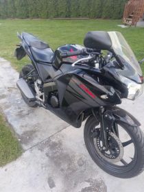 Honda cbr125