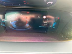 Peugeot 2008 diesel 110 koni