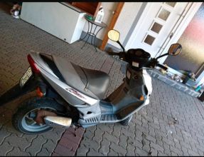 Suzuki katana 50